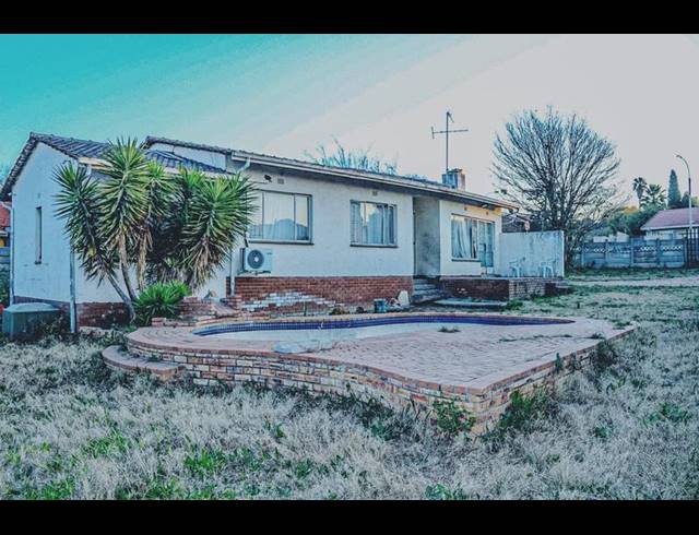 3 BEDROOM HOUSE FOR SALE IN BIRCH ACRES